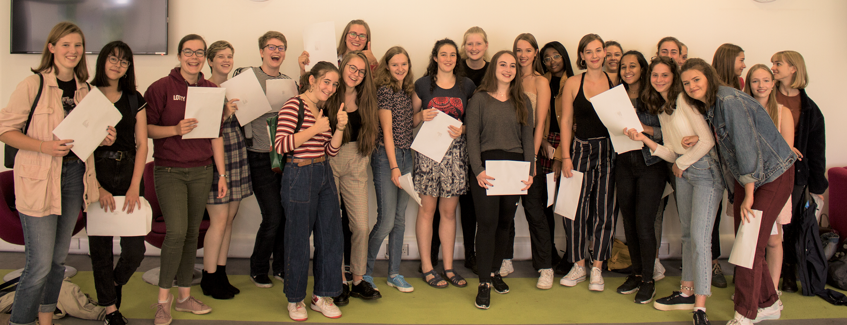 GCSE results group shot