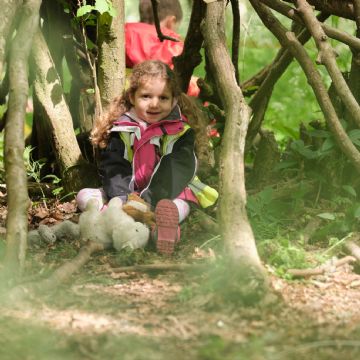 Dame Bradbury's Forest School