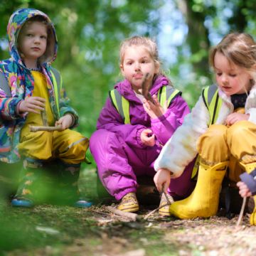Dame Bradbury's Forest School